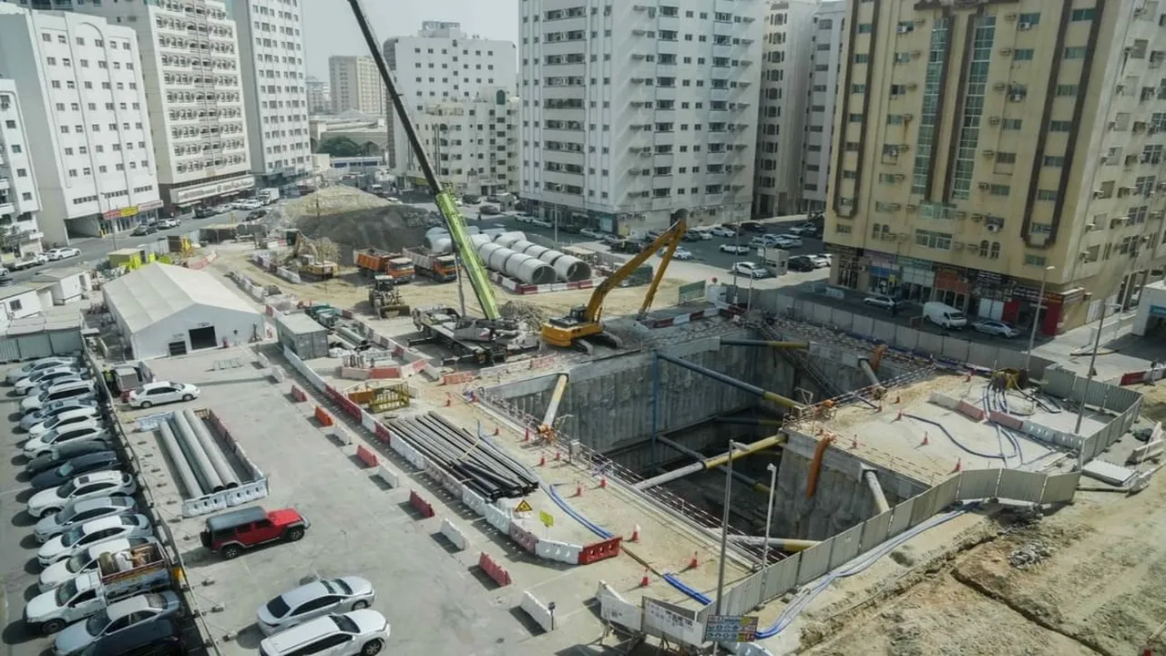 الشارقة تحقق 70% من تقدم مشروع تصريف مياه الأمطار الجديد